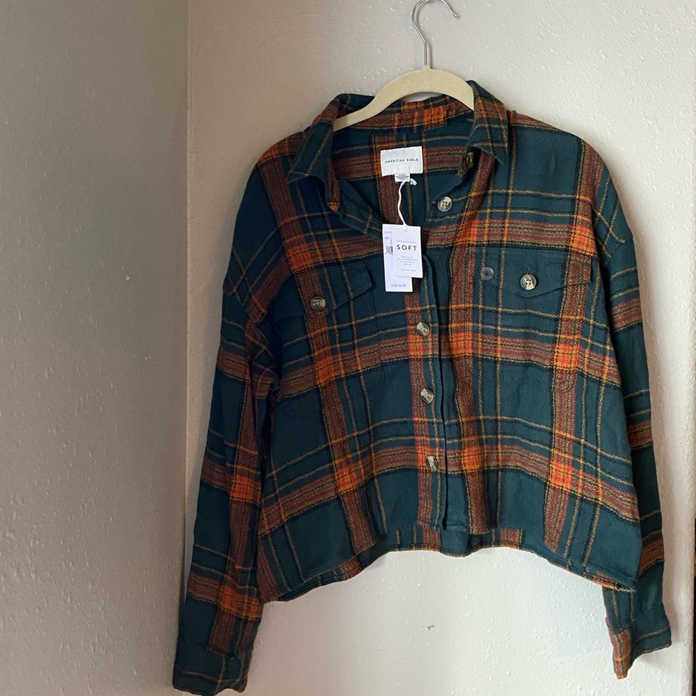 AMERICAN EAGLE CROPPED FLANNEL SMALL